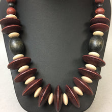 Load image into Gallery viewer, Vintage Wood Beaded Necklace
