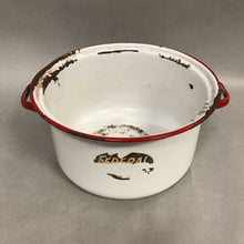 Load image into Gallery viewer, Vintage Enamelware White Pot (6x11)
