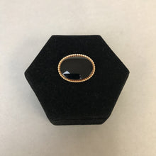 Load image into Gallery viewer, Vintage WRF 1/20 12K Gold Filled Onyx Pin
