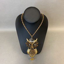 Load image into Gallery viewer, Vintage Articulated Owl w/ Graduation Cap Necklace
