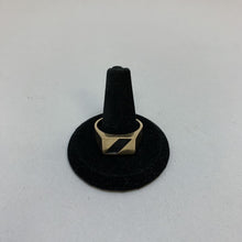 Load image into Gallery viewer, 10K Gold Black Stripe Inlay Ring sz 11.5 (10.3g)
