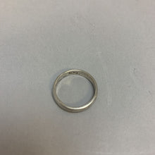 Load image into Gallery viewer, Sterling Band Ring sz 6.5
