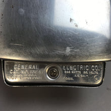 Load image into Gallery viewer, Vintage General Electric Travel Spray Steam &amp; Dry Iron
