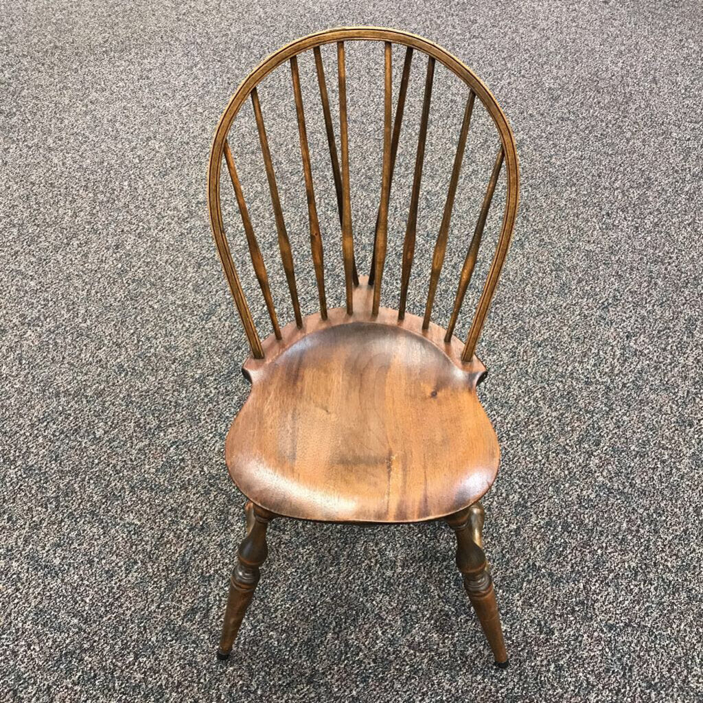 Wood Chair (36x20x18)