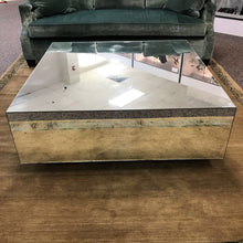 Load image into Gallery viewer, Glass Mirror Coffee Table (18x48x48)
