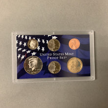 Load image into Gallery viewer, 2005 US Mint Proof &amp; State Quarters Proof Set
