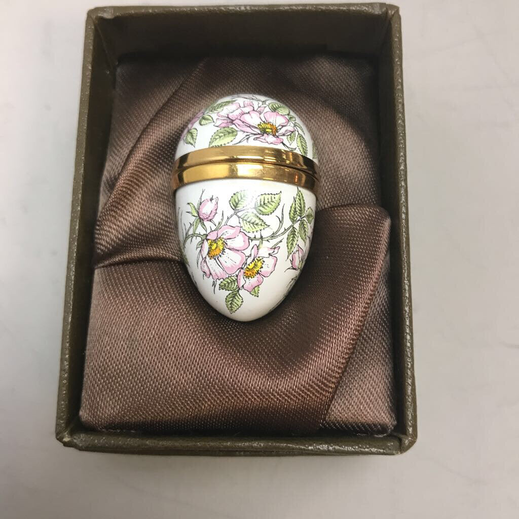 Vintage Crummles & Co Mini Enameled Egg Box (1.5