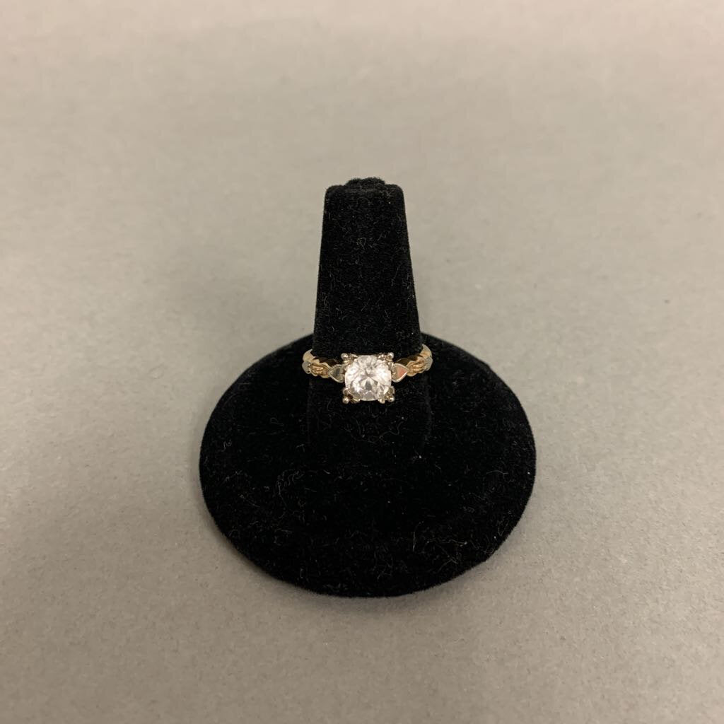 Vintage 14K Gold White Topaz Heart Detail Engagement Ring sz 5.5 (2.5g)