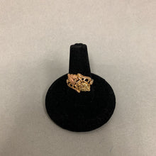 Load image into Gallery viewer, 10K Black Hills Gold Ring sz 6 (2.7g)
