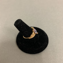 Load image into Gallery viewer, 10K Gold Lavender CZ Ring sz 6 (3.3g)
