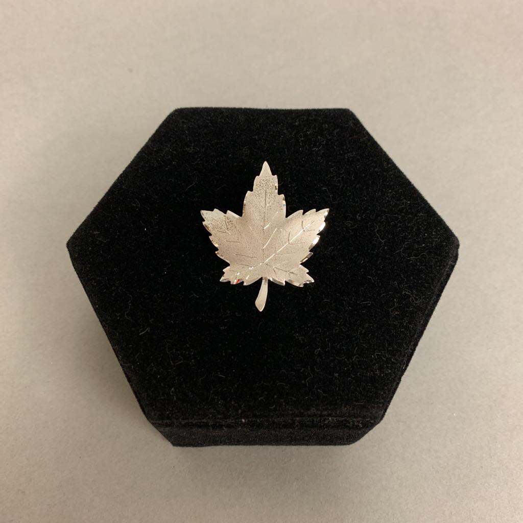 Sterling Maple Leaf Pin