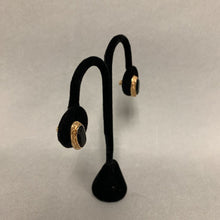 Load image into Gallery viewer, 1/20 12k Gold Filled Smoky Quartz Screw Back Earrings
