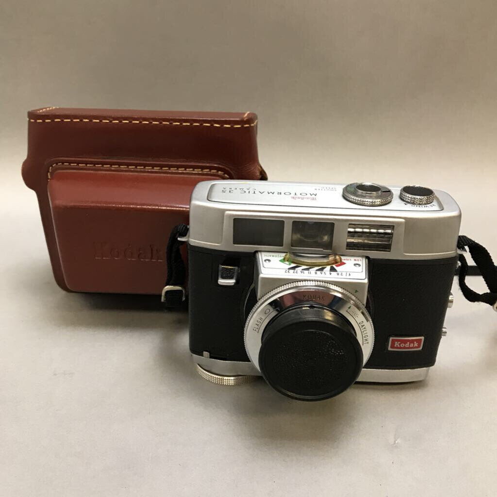 Kodak Motormatic 35 Camera (4x5x3)