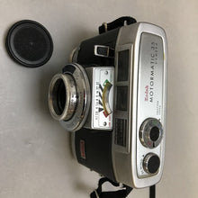 Load image into Gallery viewer, Kodak Motormatic 35 Camera (4x5x3)
