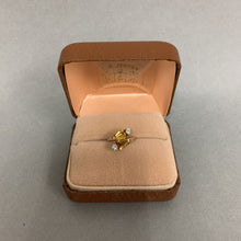 Load image into Gallery viewer, 10K Gold Topaz Art Deco Ring sz 4 (2.3g)
