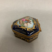 Load image into Gallery viewer, Antique Sevres Hand Painted French Porcelain Trinket Box Signed (1.5x2.5&quot;)
