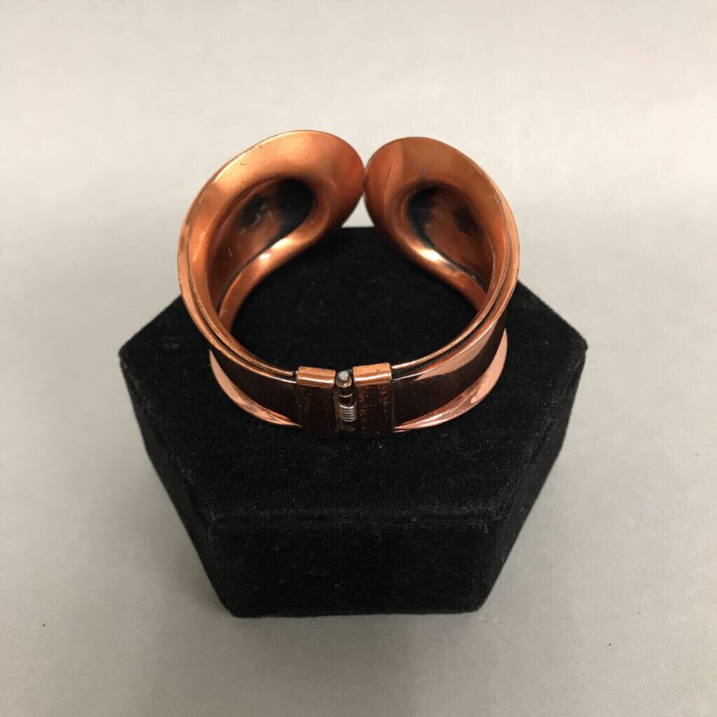 Vintage Renoir Mid Century Modern Hinged Copper Cuff  display picture 1