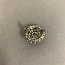 Load image into Gallery viewer, Vintage Clear Rhinestone Round Brooch Pin (1&quot;)
