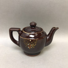 Load image into Gallery viewer, Small Teapot (~4x6x3)
