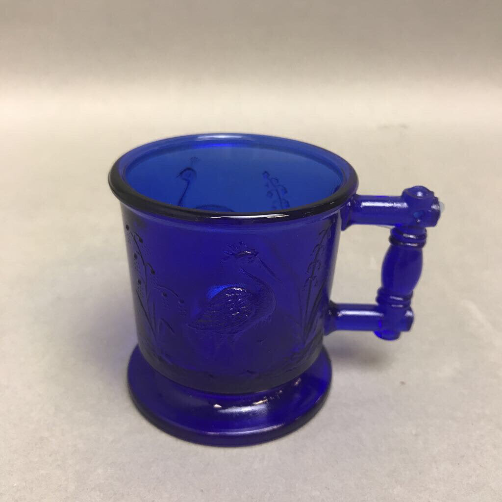 Vintage Boyd Cobalt Blue Glass Child Cup w Peacock & Stork (2.5