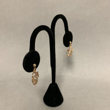 Load image into Gallery viewer, 10K Black Hills Gold Hummingbird Dangle Earrings (2.5g)
