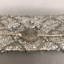 Load image into Gallery viewer, Vintage Silver Sequin Beaded Evening Clutch (As-Is) (5x8.5&quot;)
