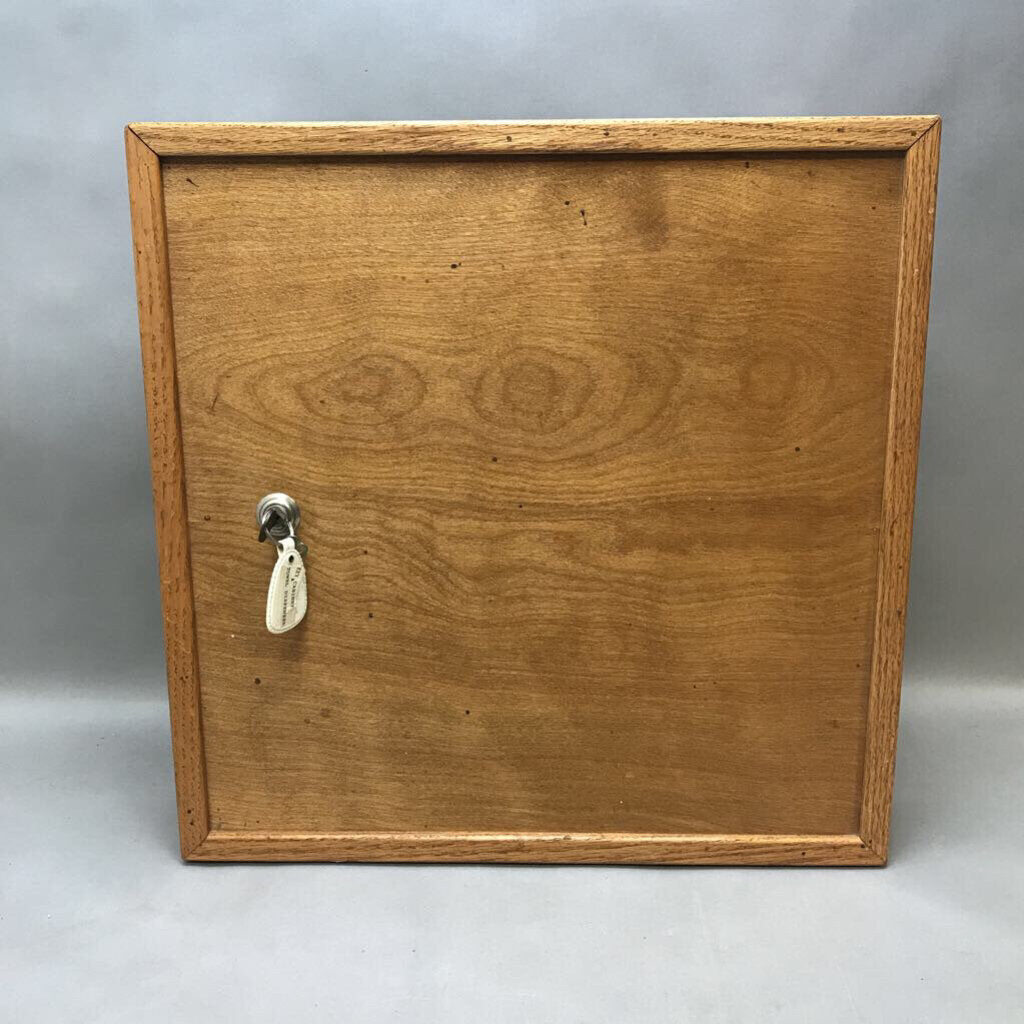 Wood Key Lock Box (19x19x3)