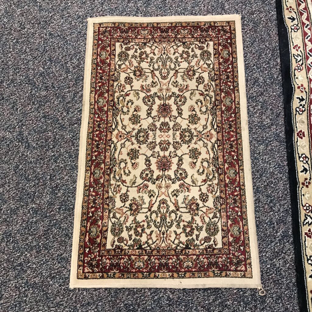 Persian Classics Area Rug (24x39)