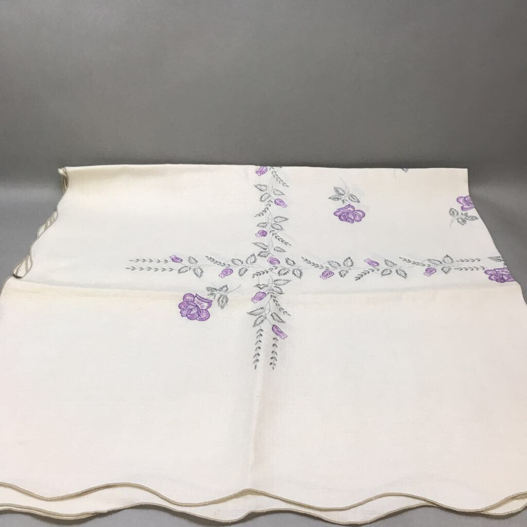 Vintage Embroidered Purple Flowered Tablecloth (74x58)