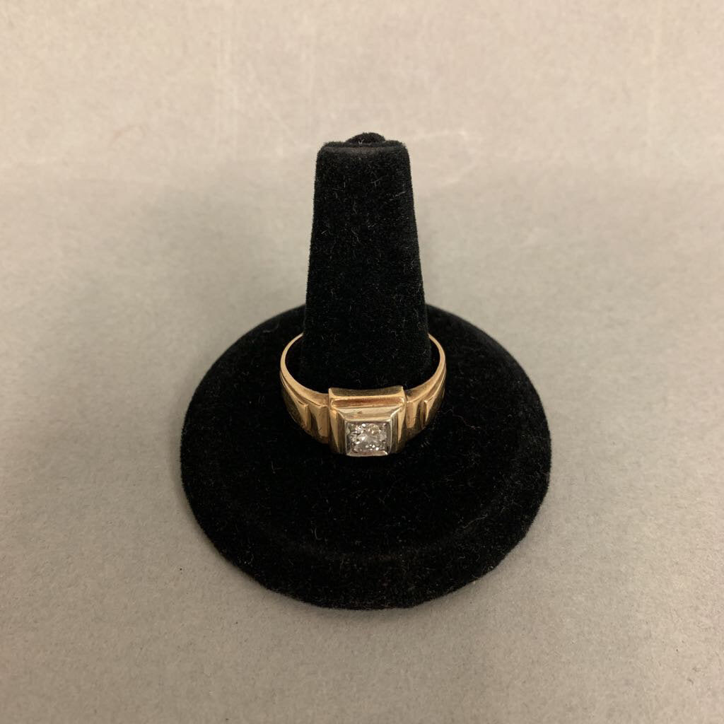 14K Gold Diamond Ring sz 10 (4.9g)