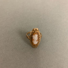 Load image into Gallery viewer, 10K Gold Cameo Ring sz 5 (2.6g)
