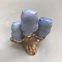 Load image into Gallery viewer, Porcelain Five Owls On A Tree Stump (4&quot;)(As Is)
