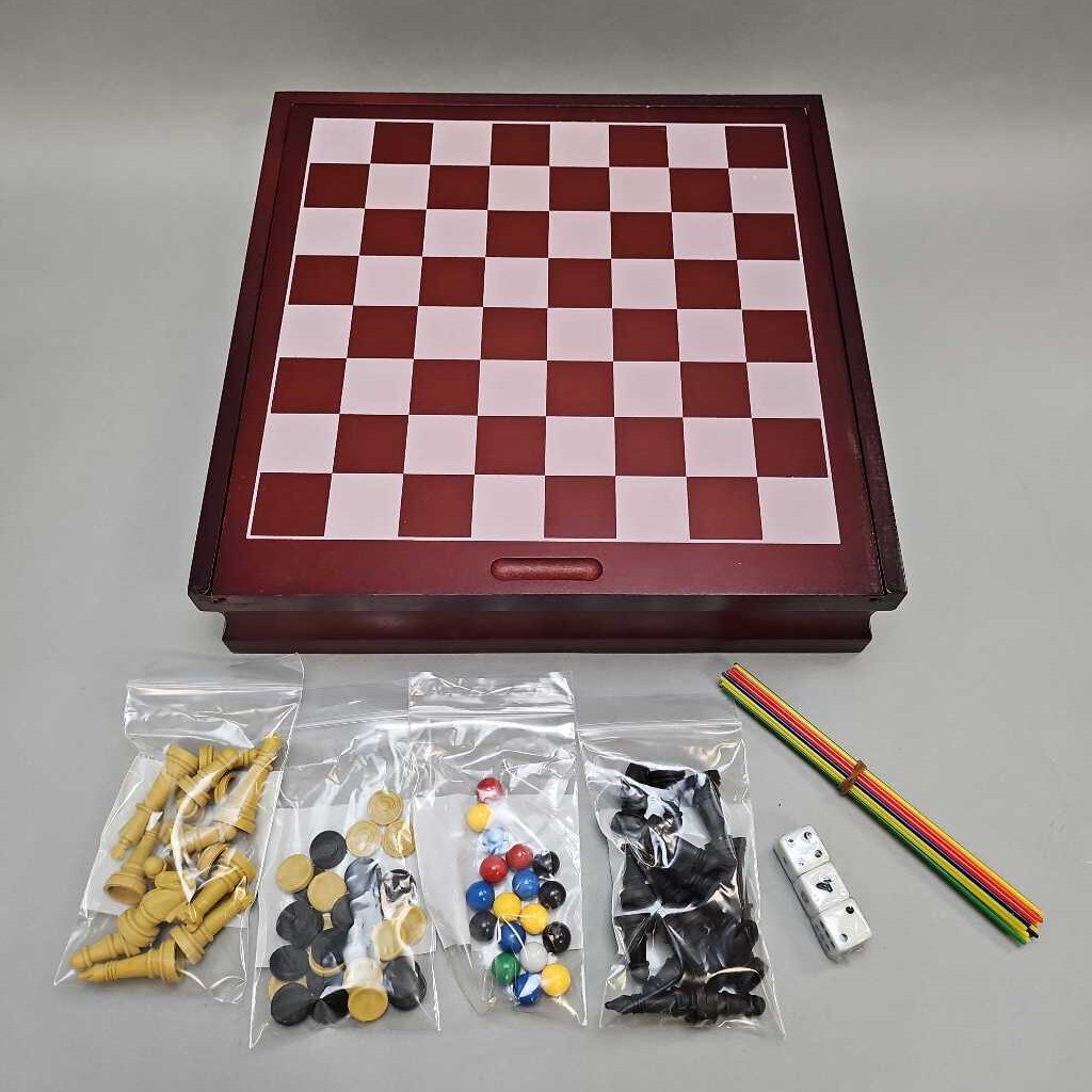 Gaming Box w/ Checkers, Chess, Etc. (3x12x12)