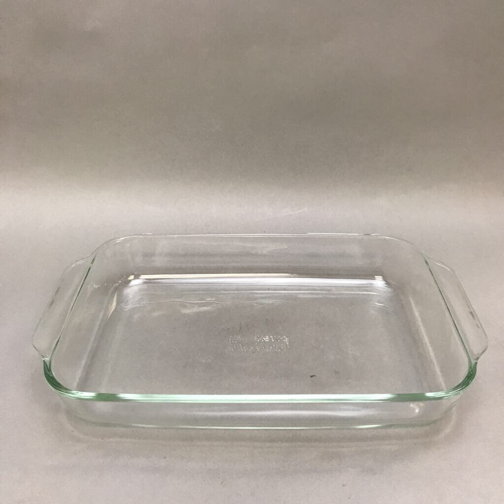 Pyrex Glass 13x9x2 Baking Pan