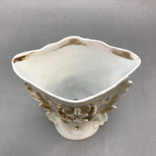 Load image into Gallery viewer, Glazed White Porcelain Gold Leaf w Flowers (5.5&quot;)
