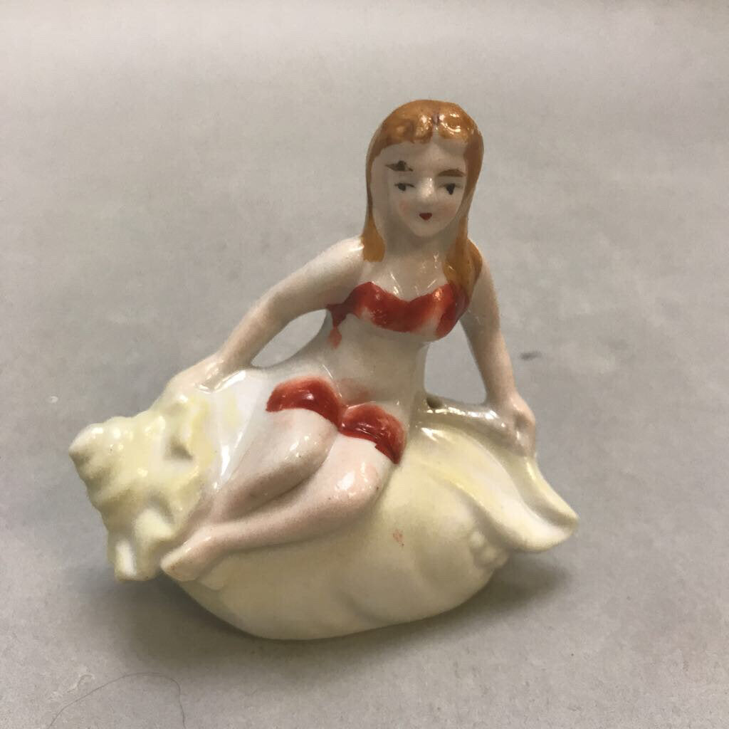 Vintage Lusterware Porcelain Flapper on Shell Figurine Japan (3