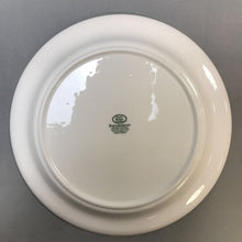 Load image into Gallery viewer, Portmeirion Botanic Garden Dinner Plate - White Waterlily (10.5&quot;) (2 Available)
