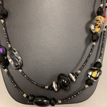 Load image into Gallery viewer, Mei Fa Black Clear &amp; Gold Art Bead Necklace (44&quot;)
