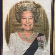 Load image into Gallery viewer, Vintage Queen Elizabeth II Golden Jubilee Tea Towel by Vista UK 1952-2002 (29x19)
