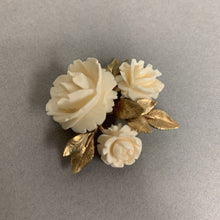 Load image into Gallery viewer, Vintage Krementz Goldtone Carved Roses Brooch Pin (2&quot;)
