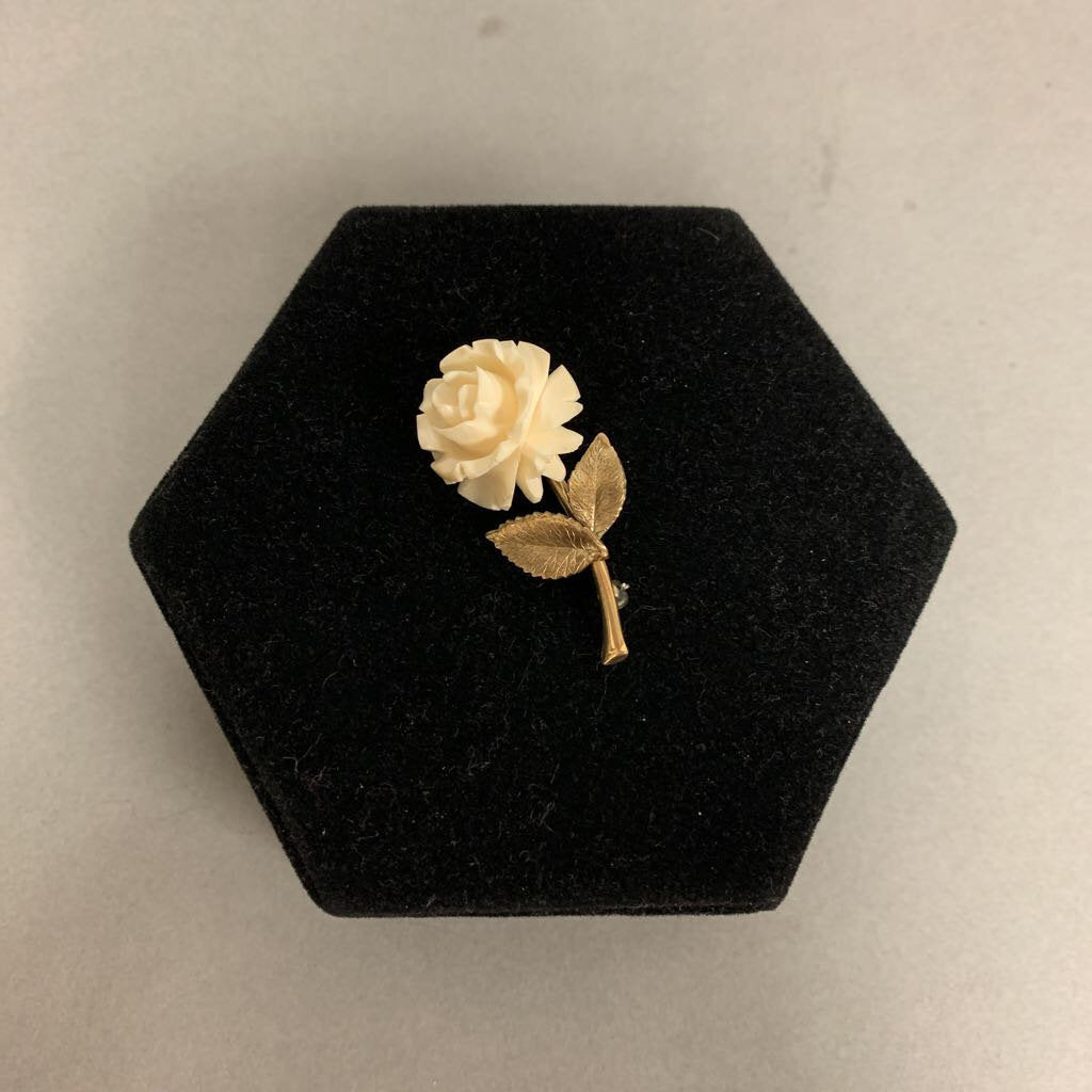 Vintage Krementz Goldtone Carved Rose Brooch Pin (1.5