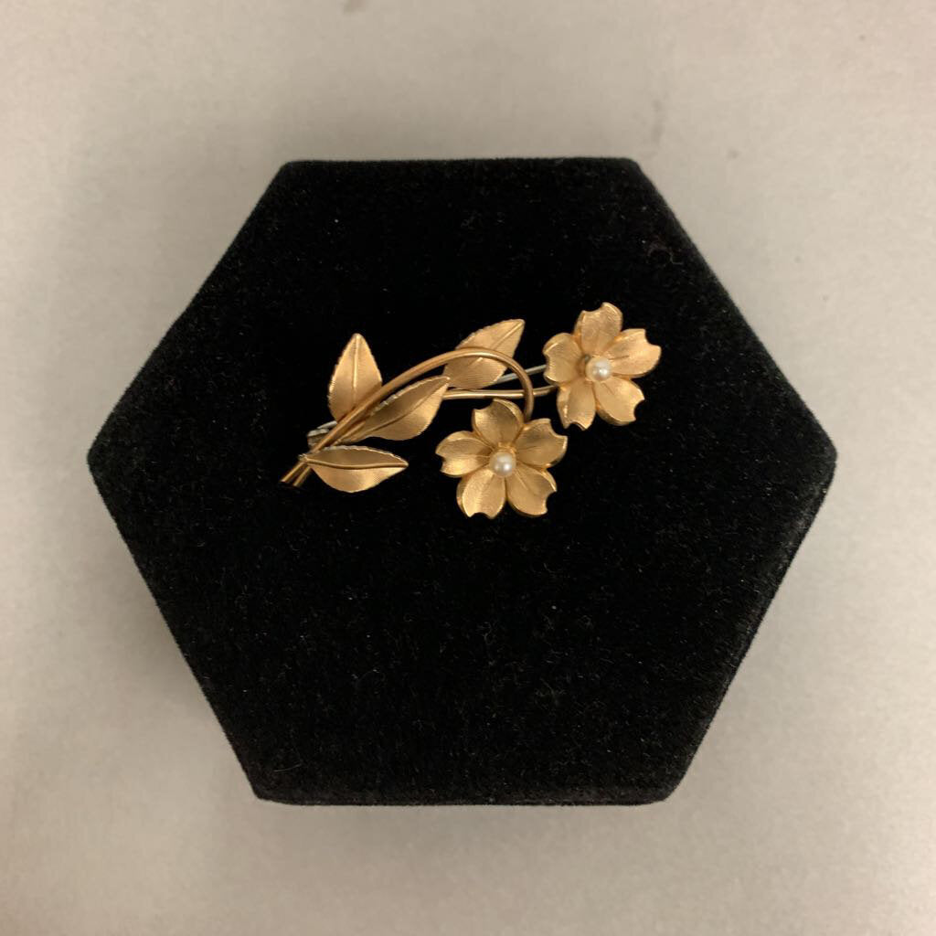 Vintage Krementz Goldtone Cultured Pearl Flowers Brooch Pin (2