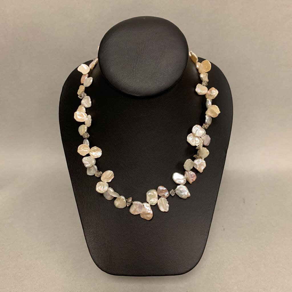 Freshwater Petal Pearl w/ Sterling & Quartz Accents Necklace (19