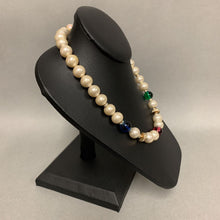 Load image into Gallery viewer, Vintage Pyrm Echt Faux Pearl Rhinestone Glass Bead Accent Necklace (18&quot;)
