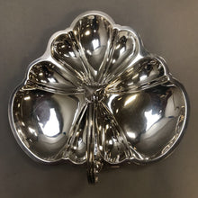 Load image into Gallery viewer, Silverplate Divided Bonbon Dish (~4x10.5x10)
