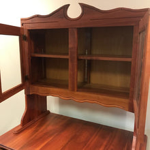 Load image into Gallery viewer, Pine Hutch (80x46x27)
